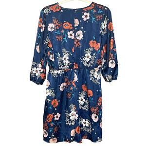 Maurices floral dress 3/4 sleeves crisscrossed v neck feminine flowy size M